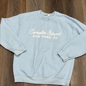 (2) Lock the label Crewneck